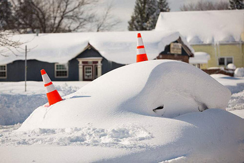 大雪封路美國尾程延誤